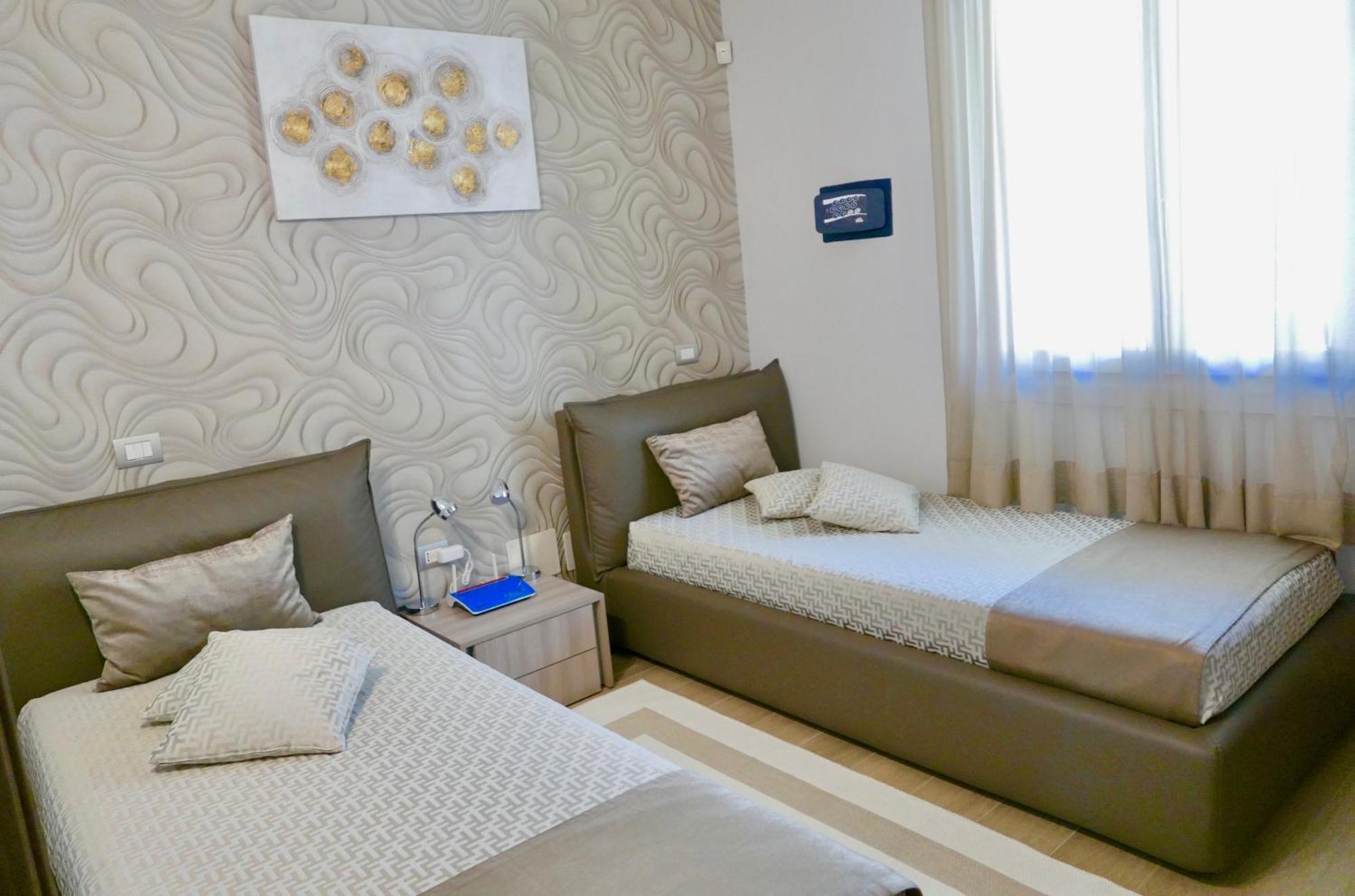 Phoenix Garda Hills Sirmione Dış mekan fotoğraf
